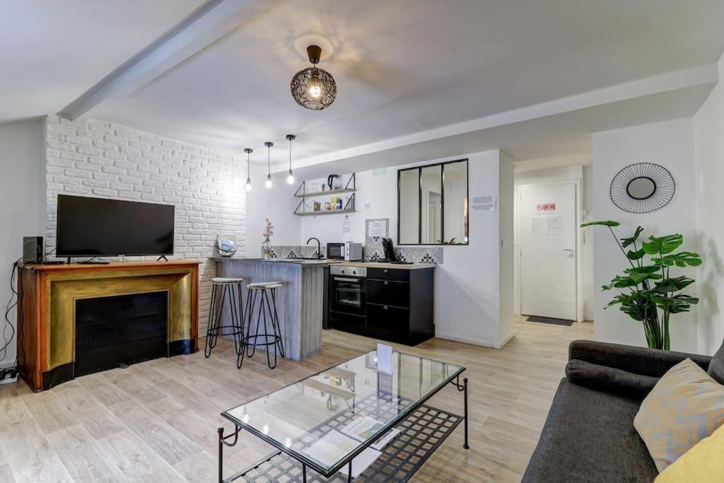 Le Nid Douillet Topdestination-Bourg - Centre Ville - 3 Etoiles Bourg-en-Bresse Exterior foto