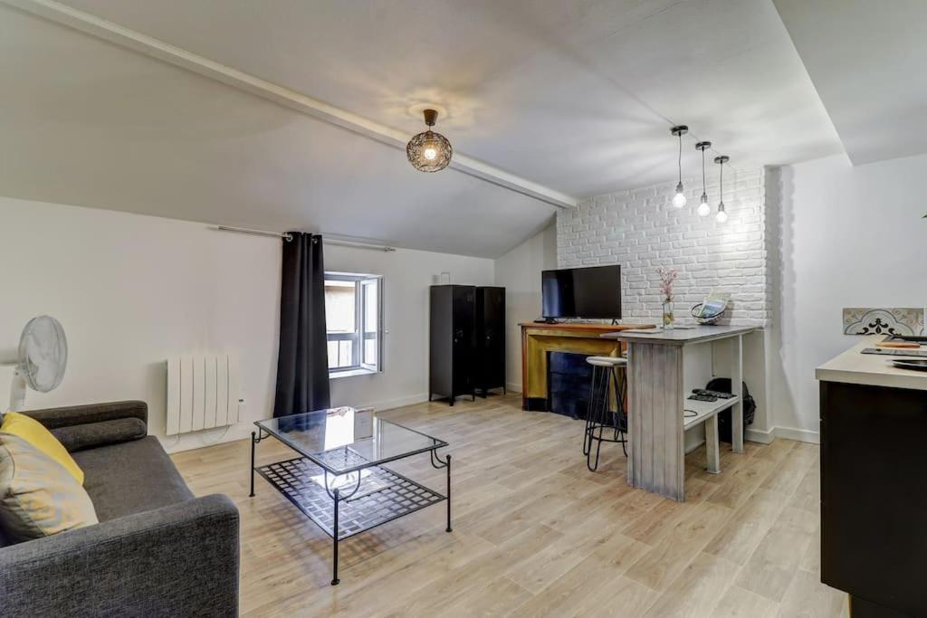 Le Nid Douillet Topdestination-Bourg - Centre Ville - 3 Etoiles Bourg-en-Bresse Exterior foto