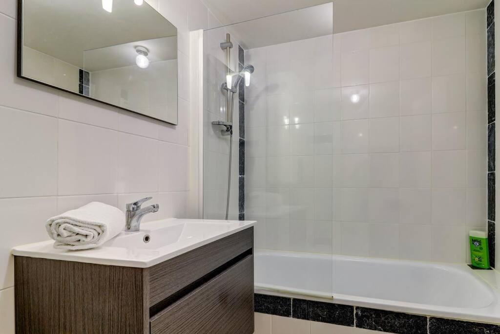 Le Nid Douillet Topdestination-Bourg - Centre Ville - 3 Etoiles Bourg-en-Bresse Exterior foto